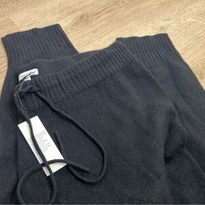 NWT 100% Cashmere Black Jogger Style Drawstring Pull on Pant Unsubscribed Small